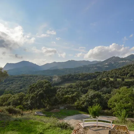 Lovely In Carcopino With Wifi Sarrola-Carcopino